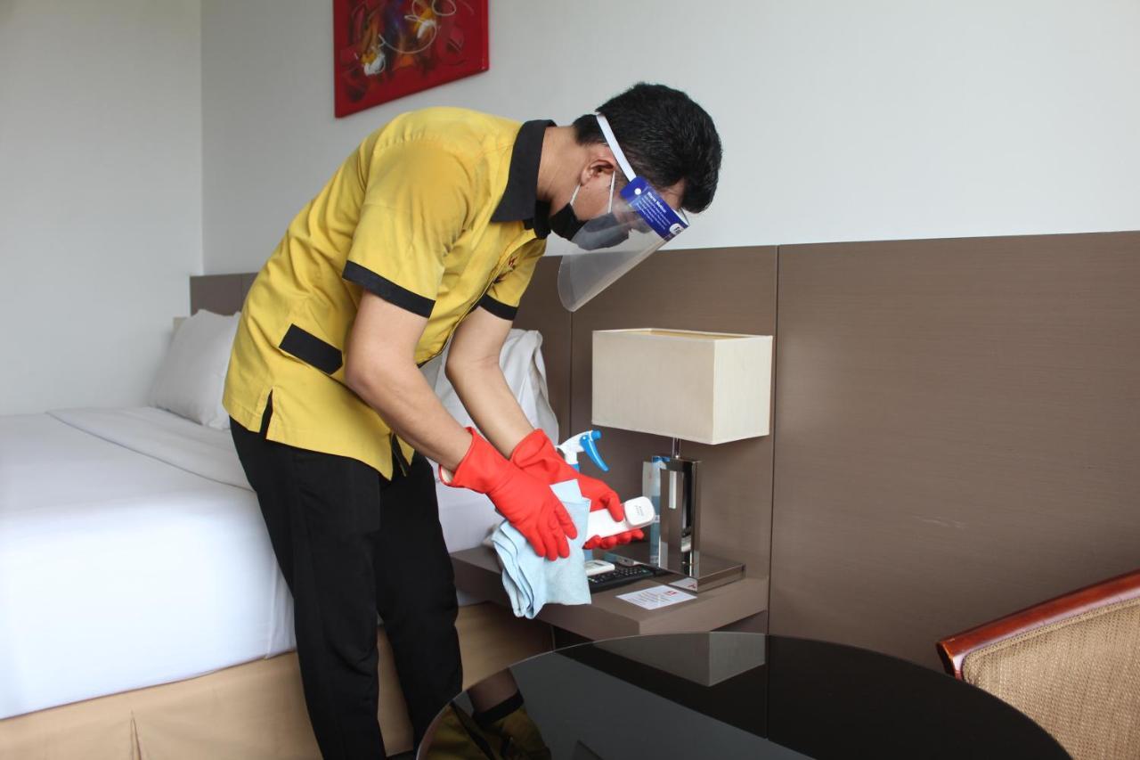 Swiss-Belinn Baloi Batam Nagoya Eksteriør bilde