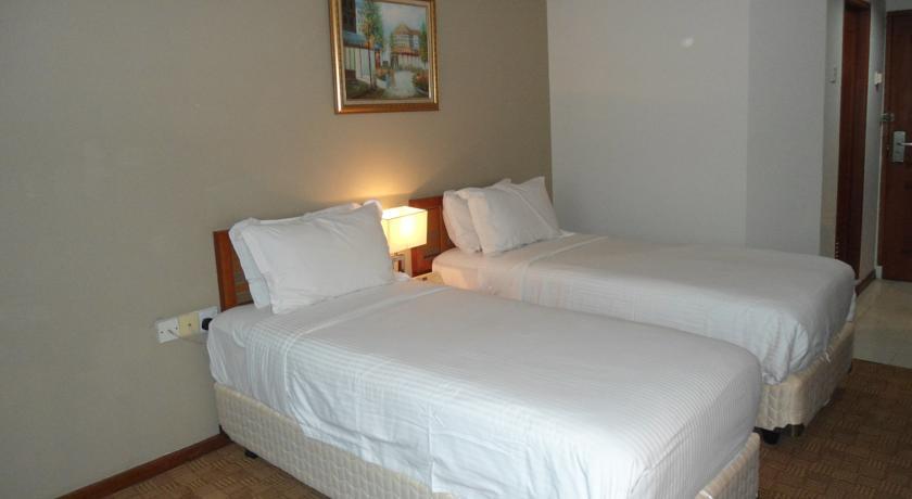 Swiss-Belinn Baloi Batam Nagoya Eksteriør bilde