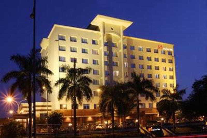 Swiss-Belinn Baloi Batam Nagoya Eksteriør bilde