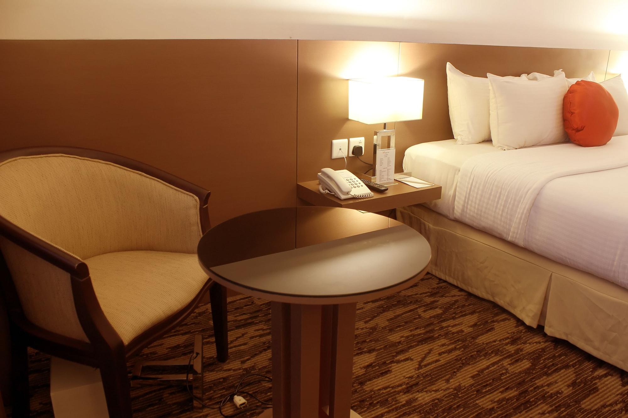 Swiss-Belinn Baloi Batam Nagoya Eksteriør bilde