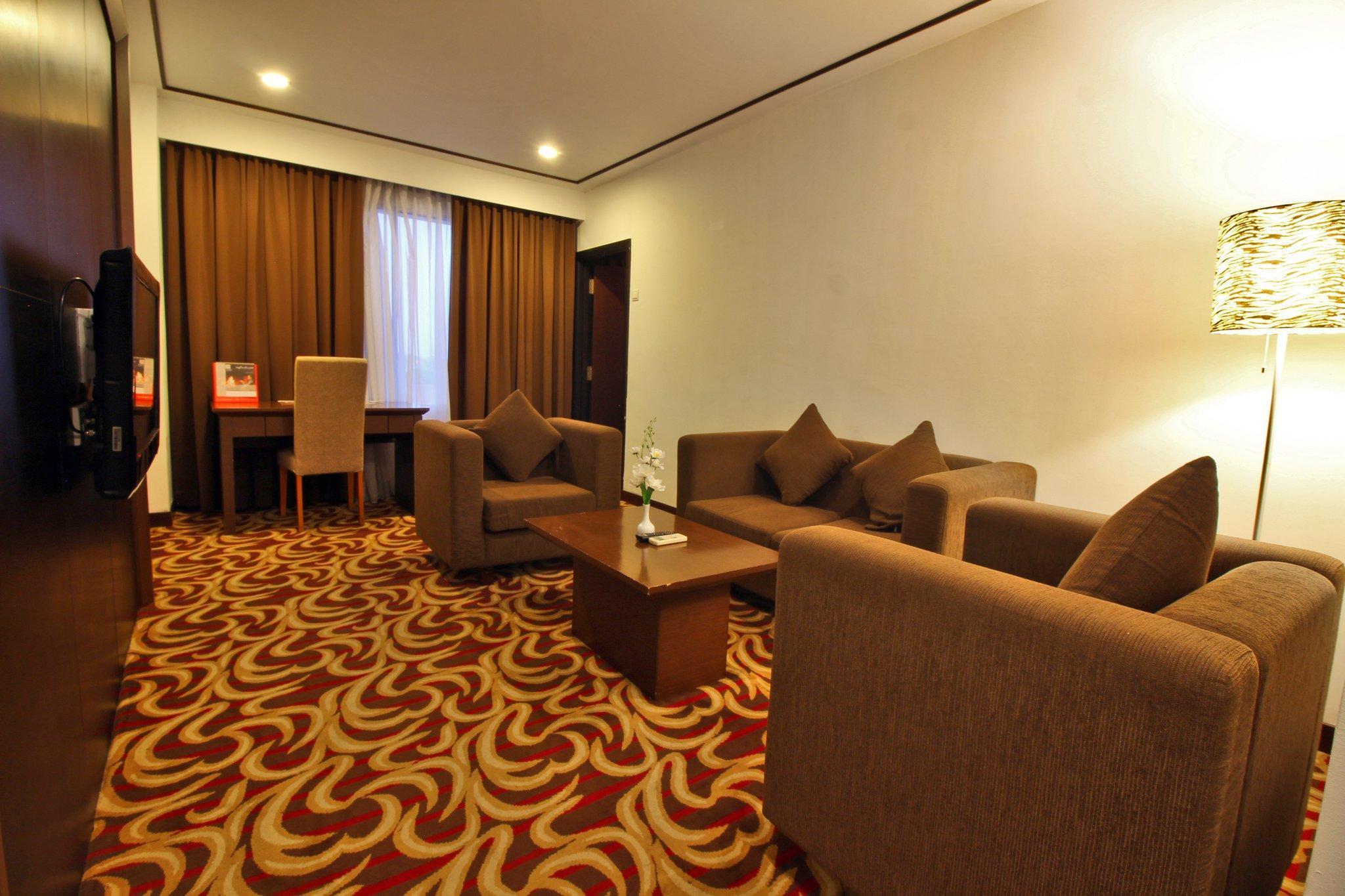 Swiss-Belinn Baloi Batam Nagoya Eksteriør bilde