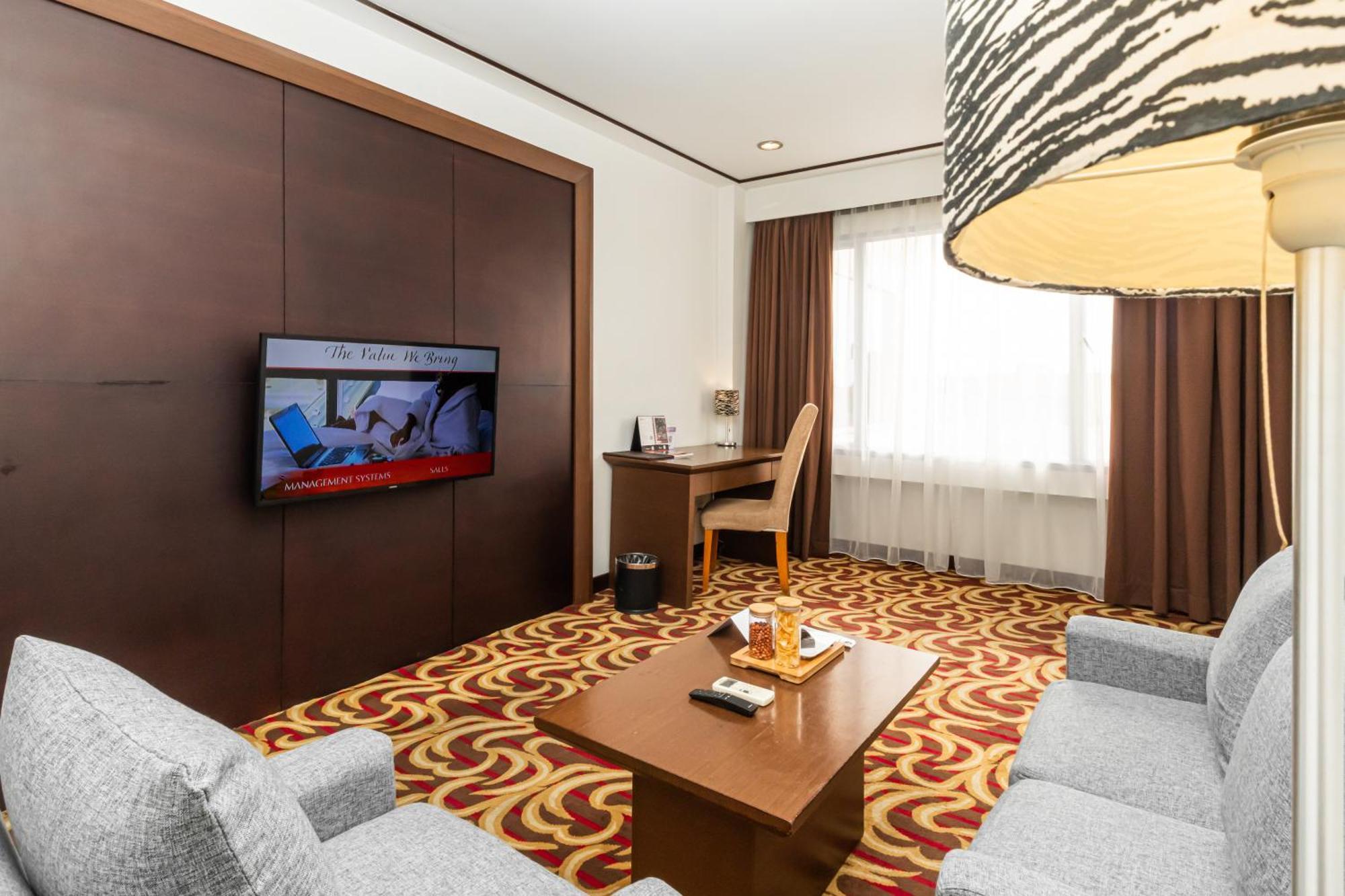 Swiss-Belinn Baloi Batam Nagoya Eksteriør bilde
