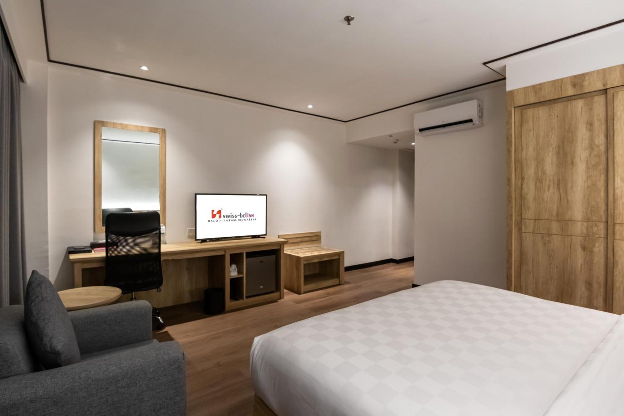 Swiss-Belinn Baloi Batam Nagoya Eksteriør bilde