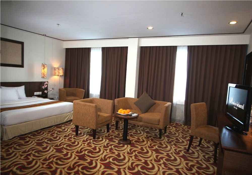 Swiss-Belinn Baloi Batam Nagoya Eksteriør bilde